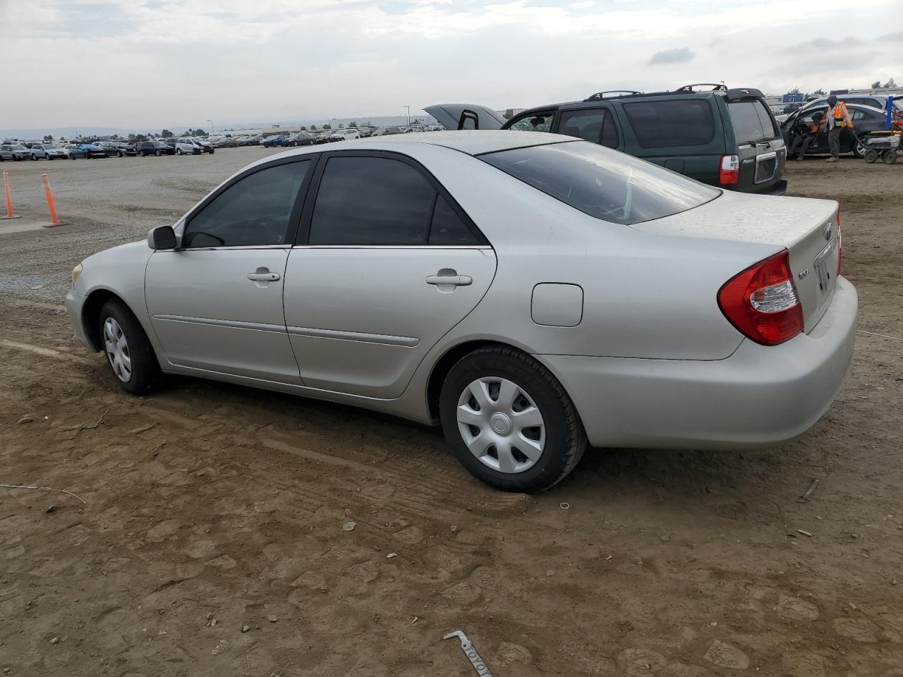 4T1BE32K83U750572 2003 Toyota Camry Le