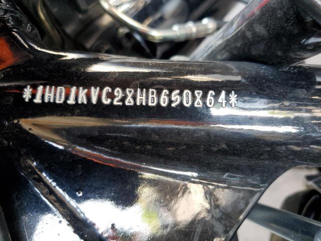 2017 HARLEY-DAVIDSON FLHRXS - 1HD1KVC28HB650864
