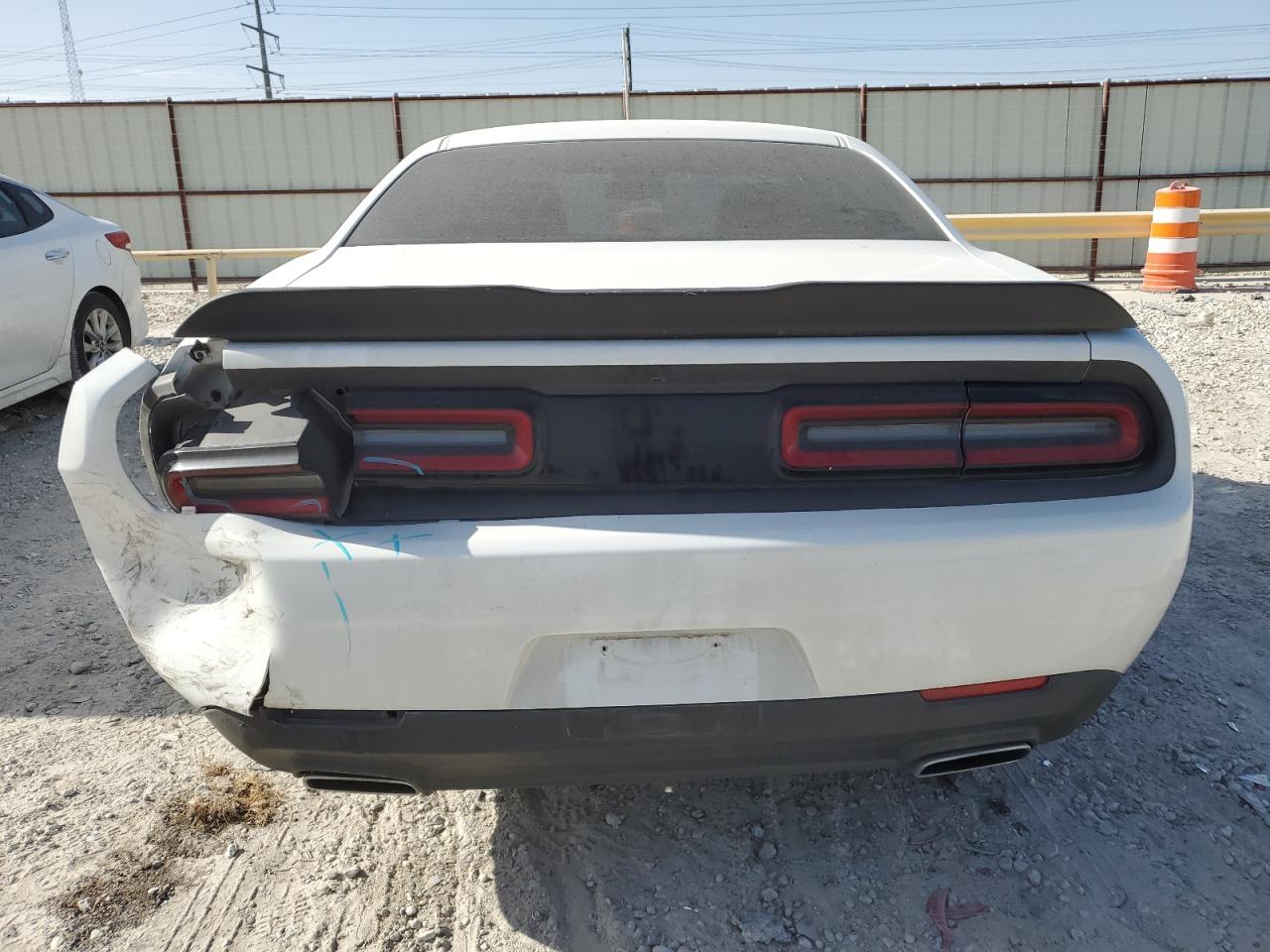 2C3CDZAG1GH210036 2016 Dodge Challenger Sxt