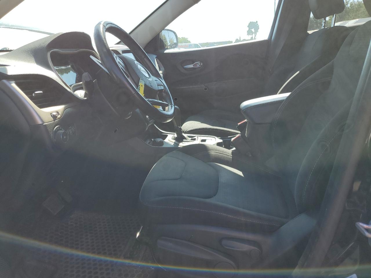 1C4PJMCS0GW210623 2016 Jeep Cherokee Latitude