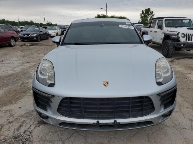 VIN WP1AA2A51HLB04903 2017 Porsche Macan no.5