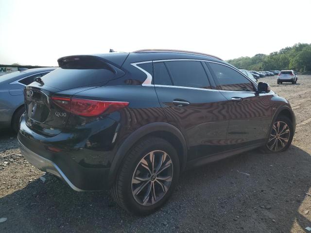 VIN SJKCH5CR2JA043955 2018 Infiniti QX30, Base no.3