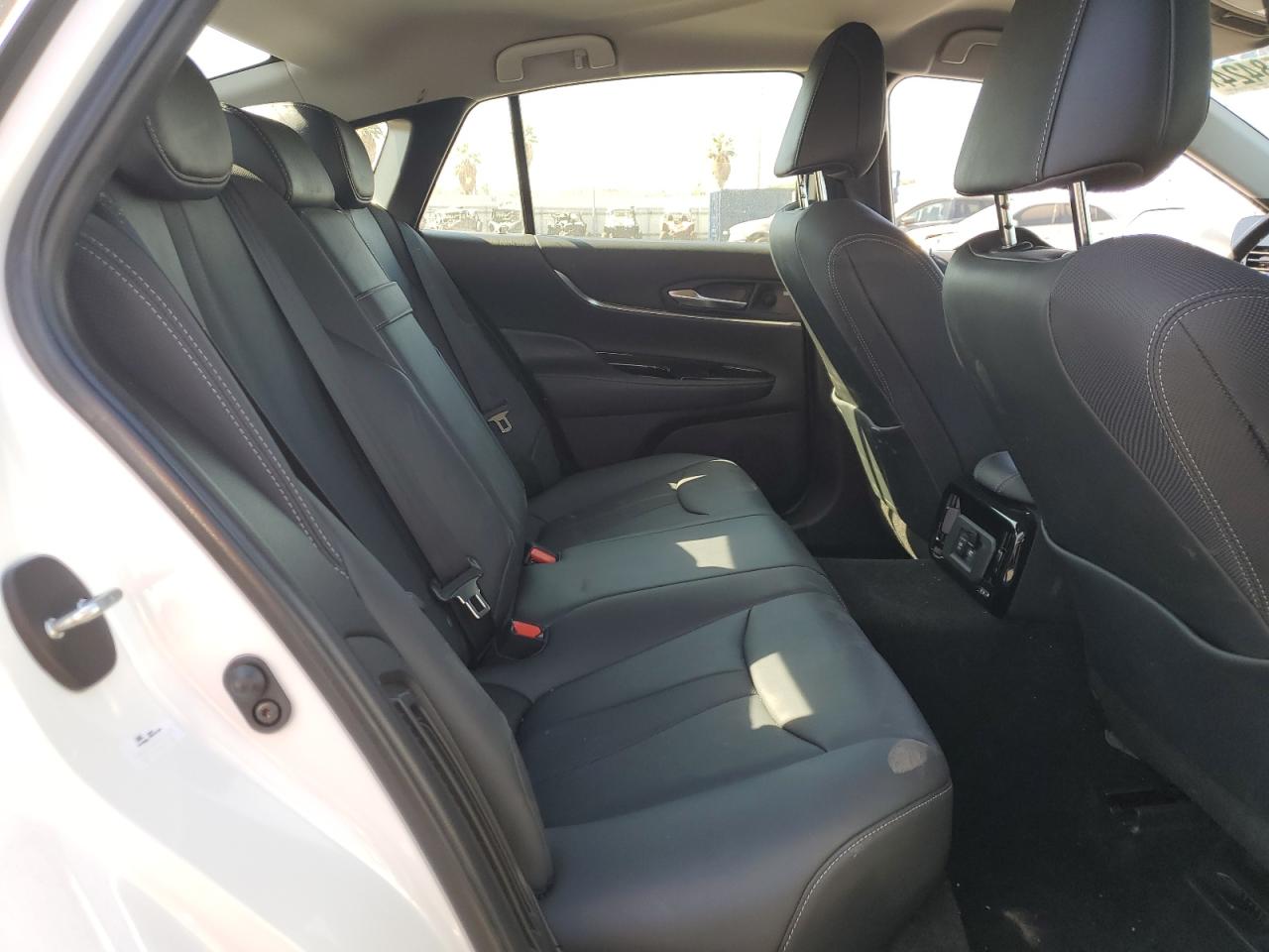 JTDAAAAA9MA002375 2021 Toyota Mirai Xle