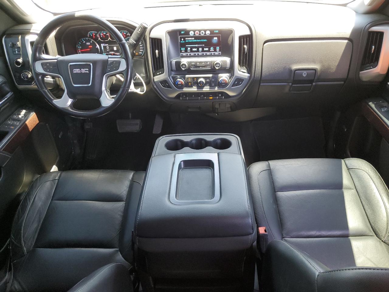 1GT12TEY9JF231377 2018 GMC Sierra K2500 Slt