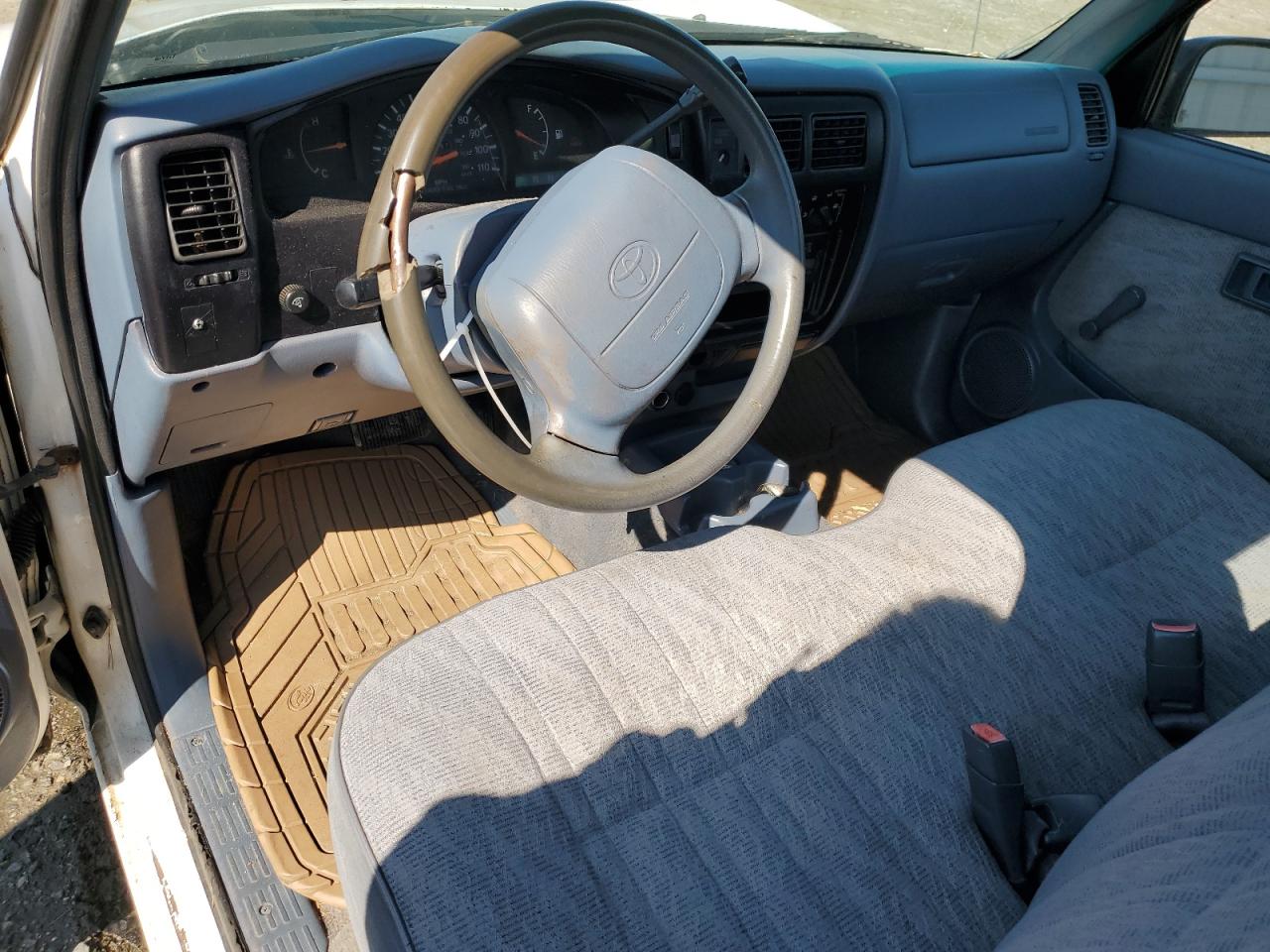 4TANL42N8XZ494493 1999 Toyota Tacoma