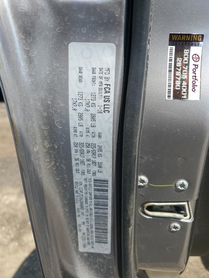 1C4PJMCXXJD608842 2018 Jeep Cherokee Latitude