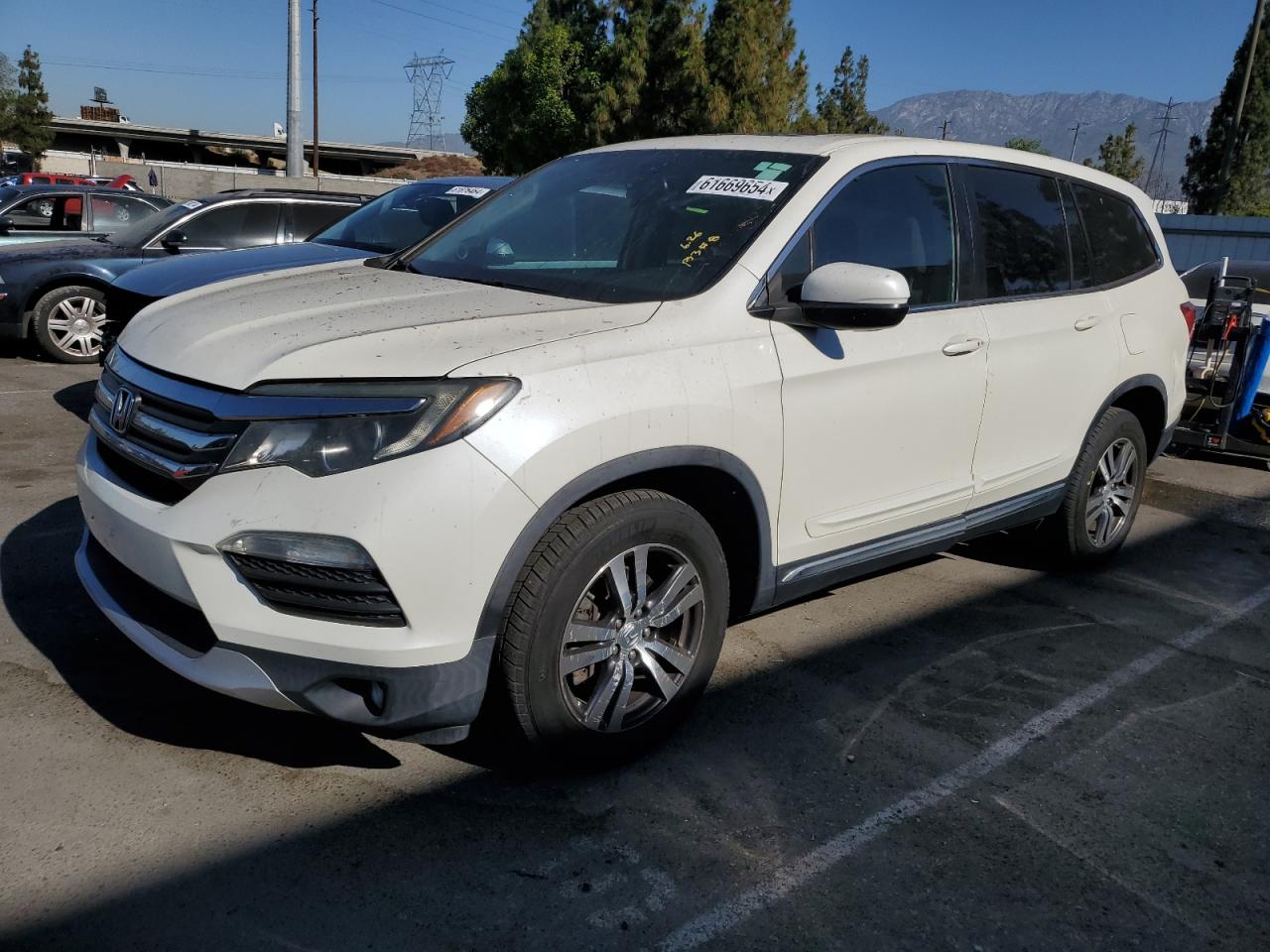 2016 Honda Pilot Exl vin: 5FNYF6H56GB038364