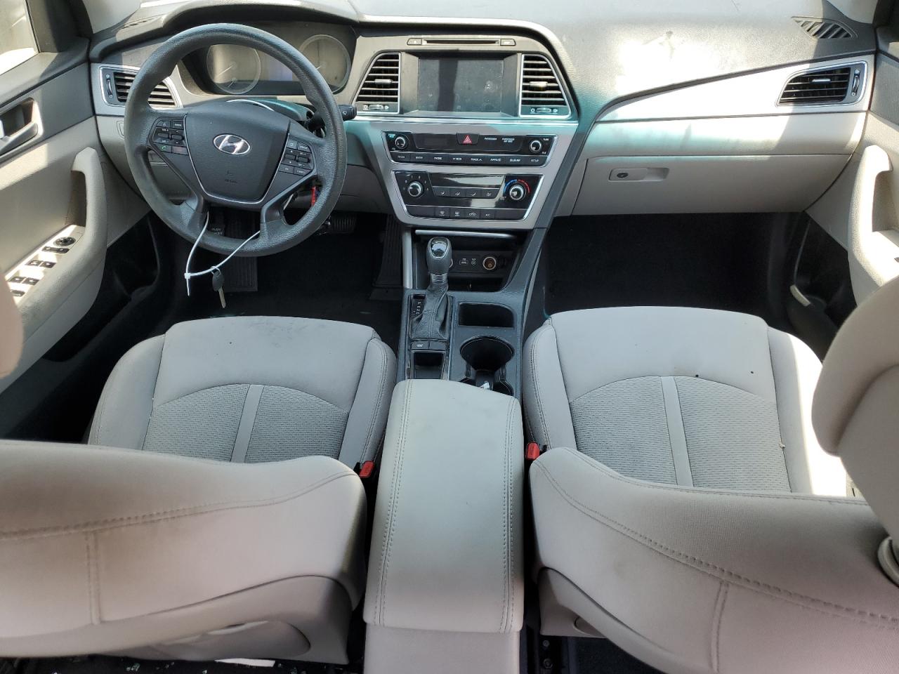 5NPE24AF8GH374766 2016 Hyundai Sonata Se