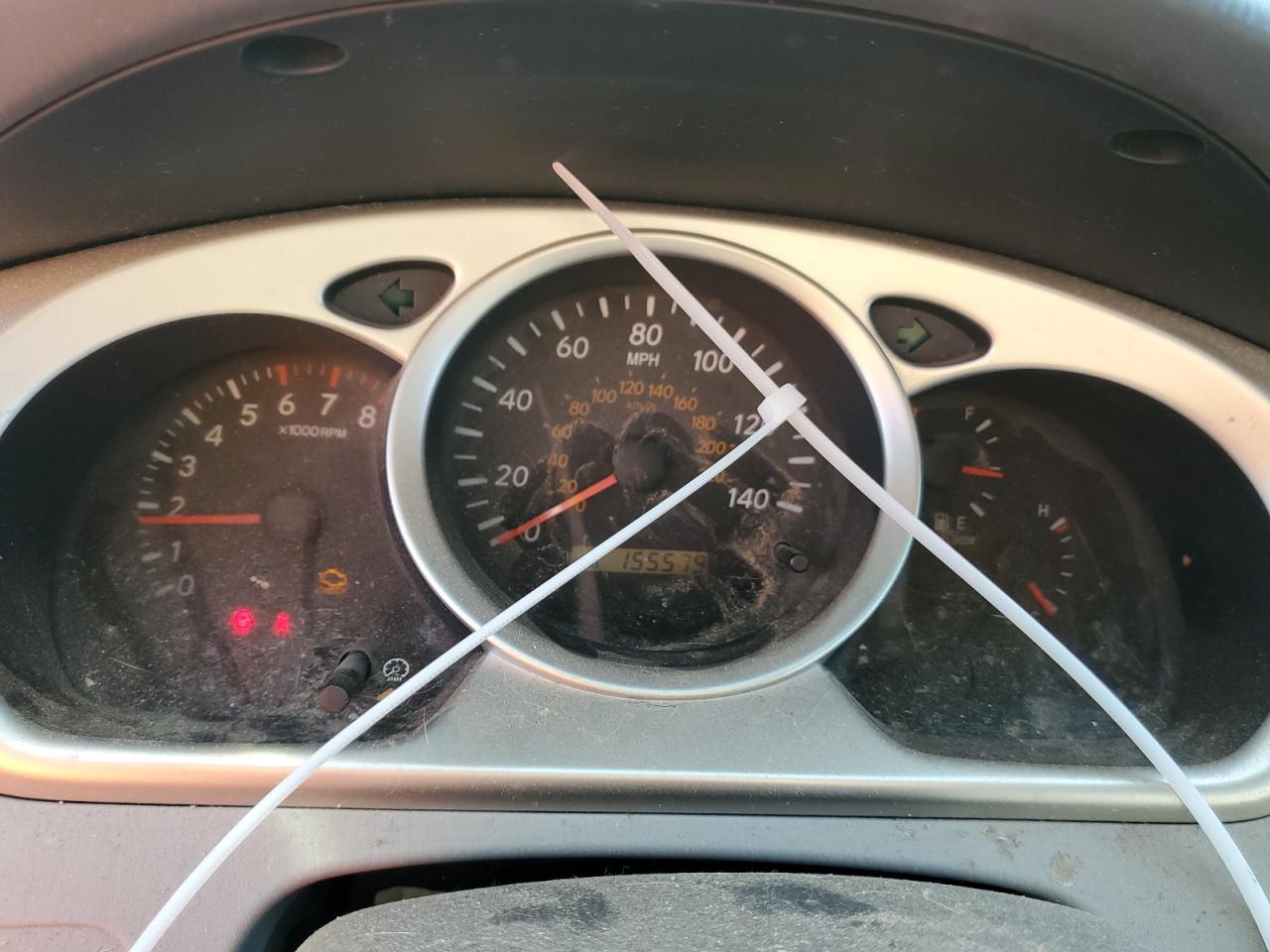 JTEDP21A040042251 2004 Toyota Highlander Base