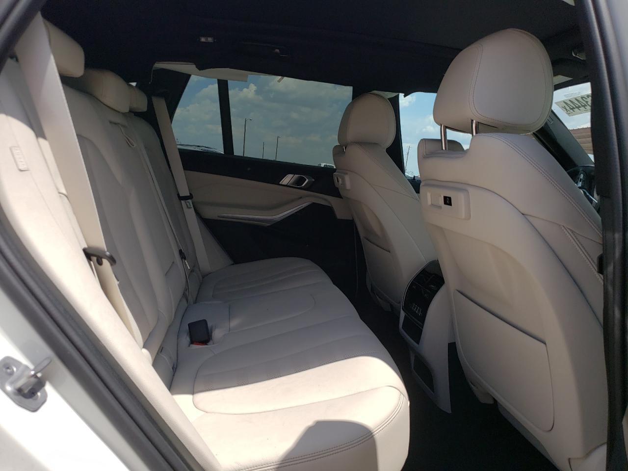 5UXCR4C07M9F01637 2021 BMW X5 Sdrive 40I