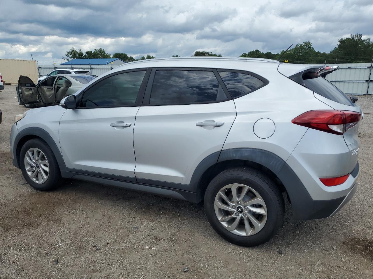 2016 Hyundai Tucson Limited vin: KM8J33A26GU240469