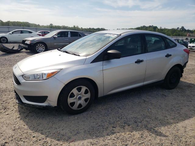 2018 Ford Focus S VIN: 1FADP3E25JL255788 Lot: 61054704