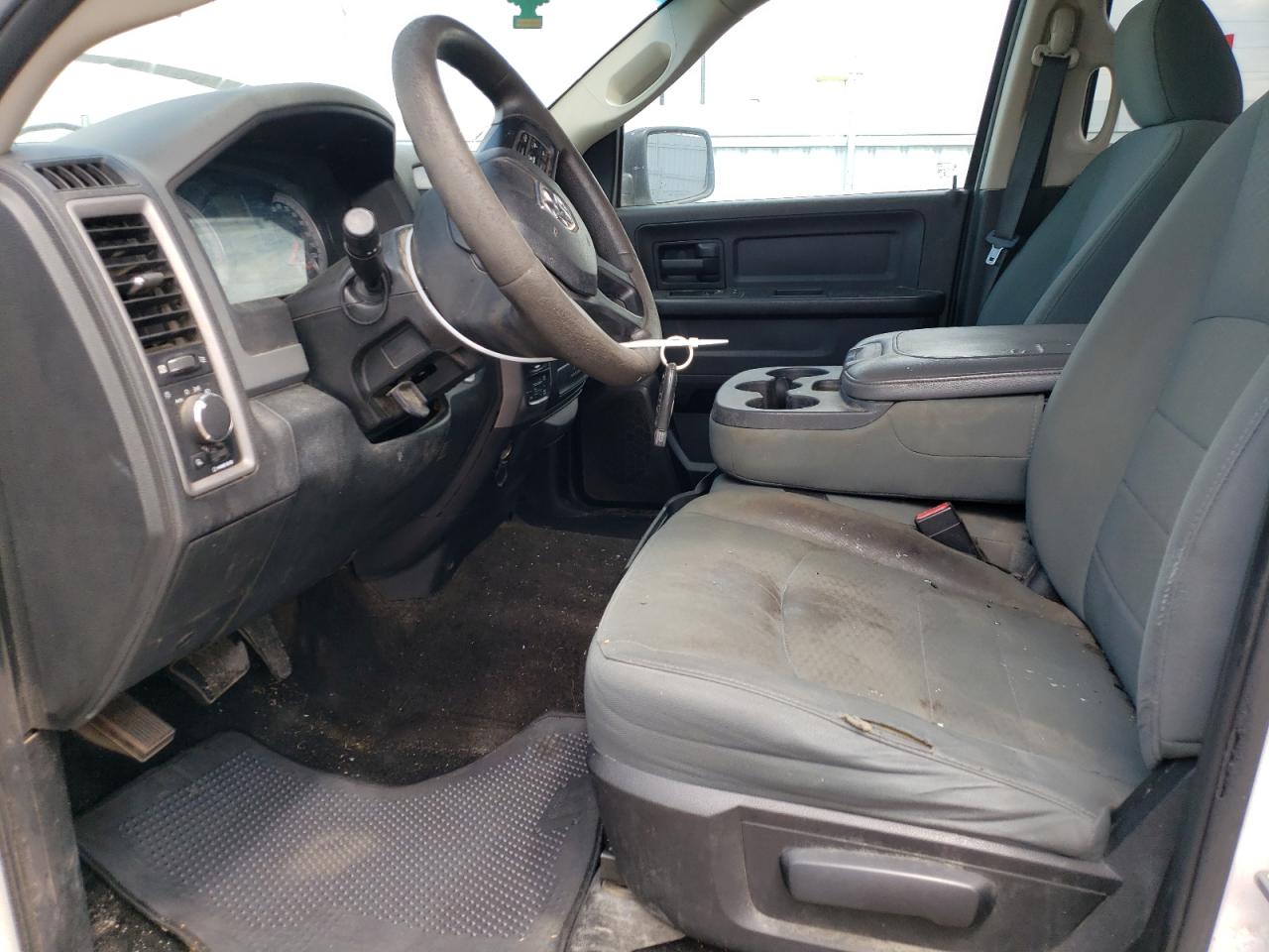 1C6RR7ST2FS637084 2015 Ram 1500 St