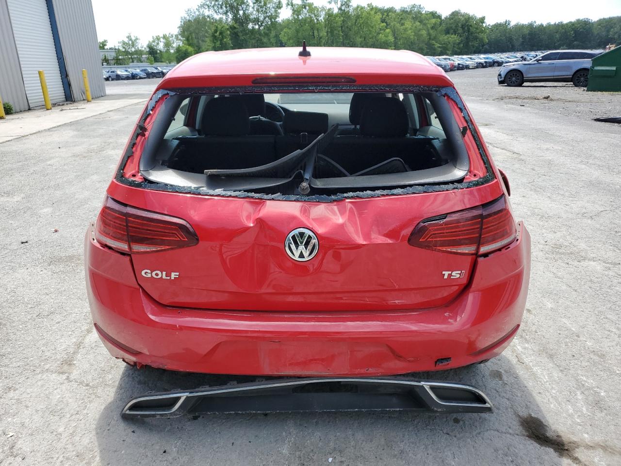 3VWG17AU5JM276286 2018 Volkswagen Golf S