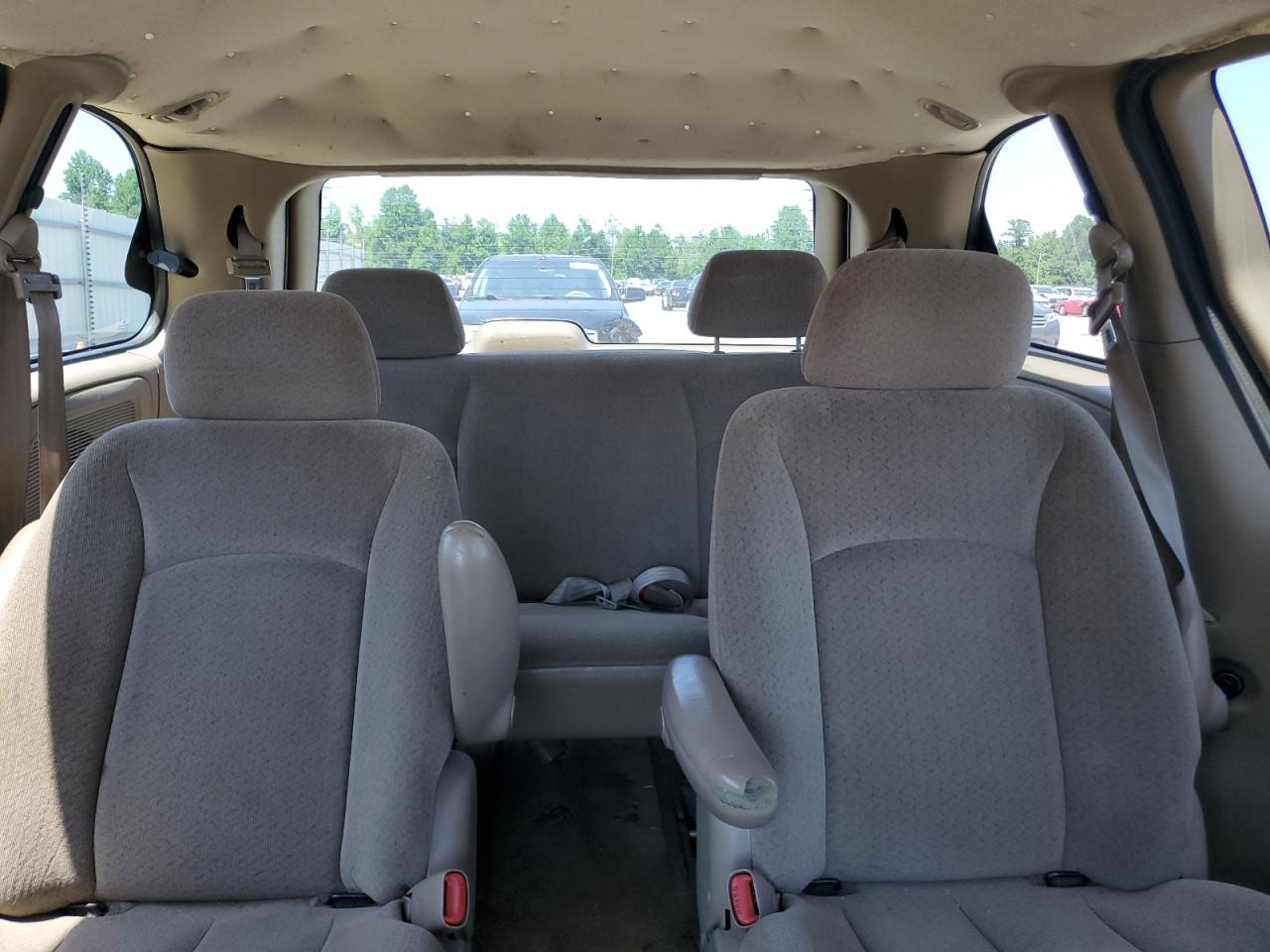 1D4GP45393B185570 2003 Dodge Caravan Sport