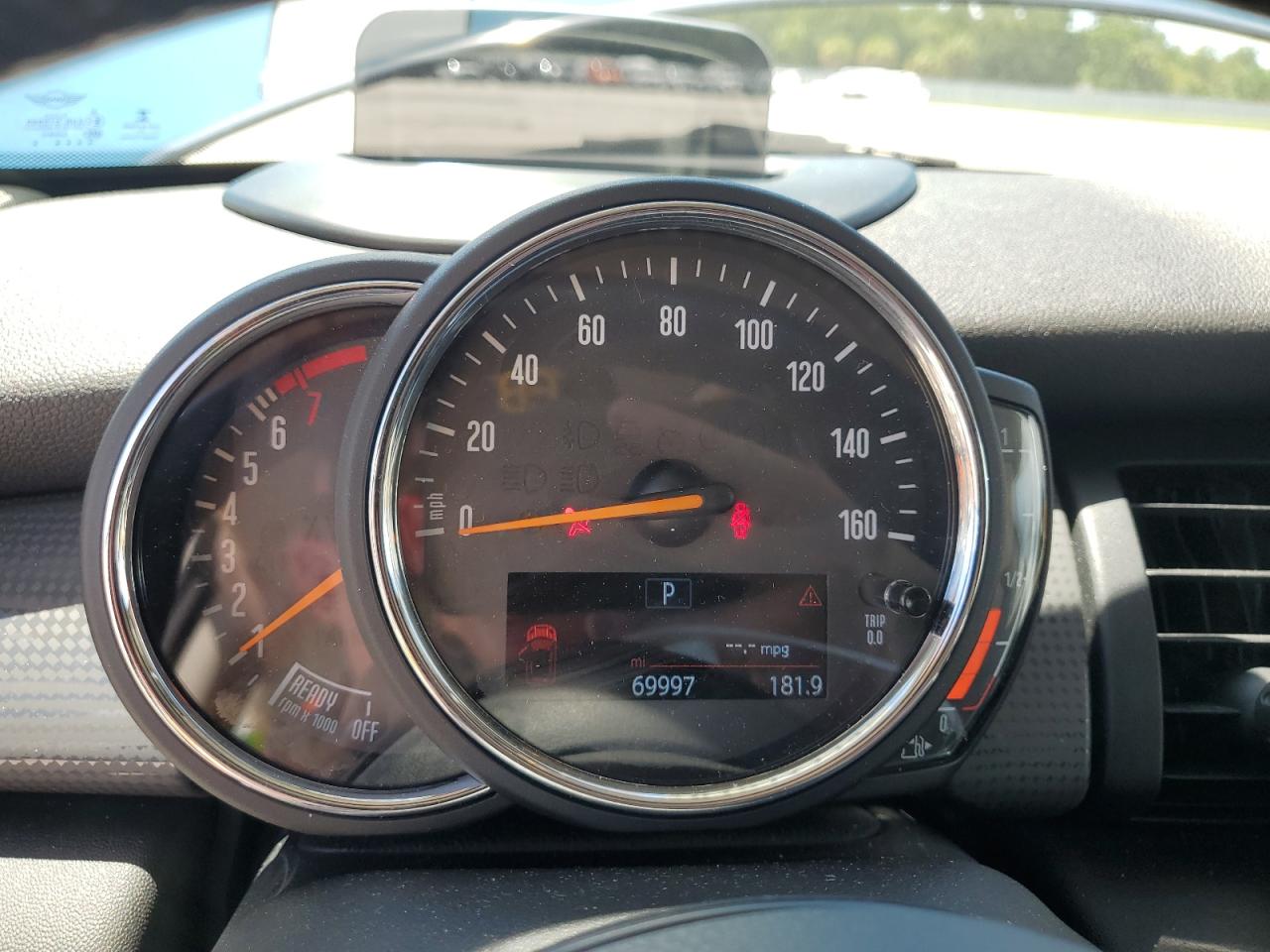 WMWXP5C57J2G61528 2018 Mini Cooper