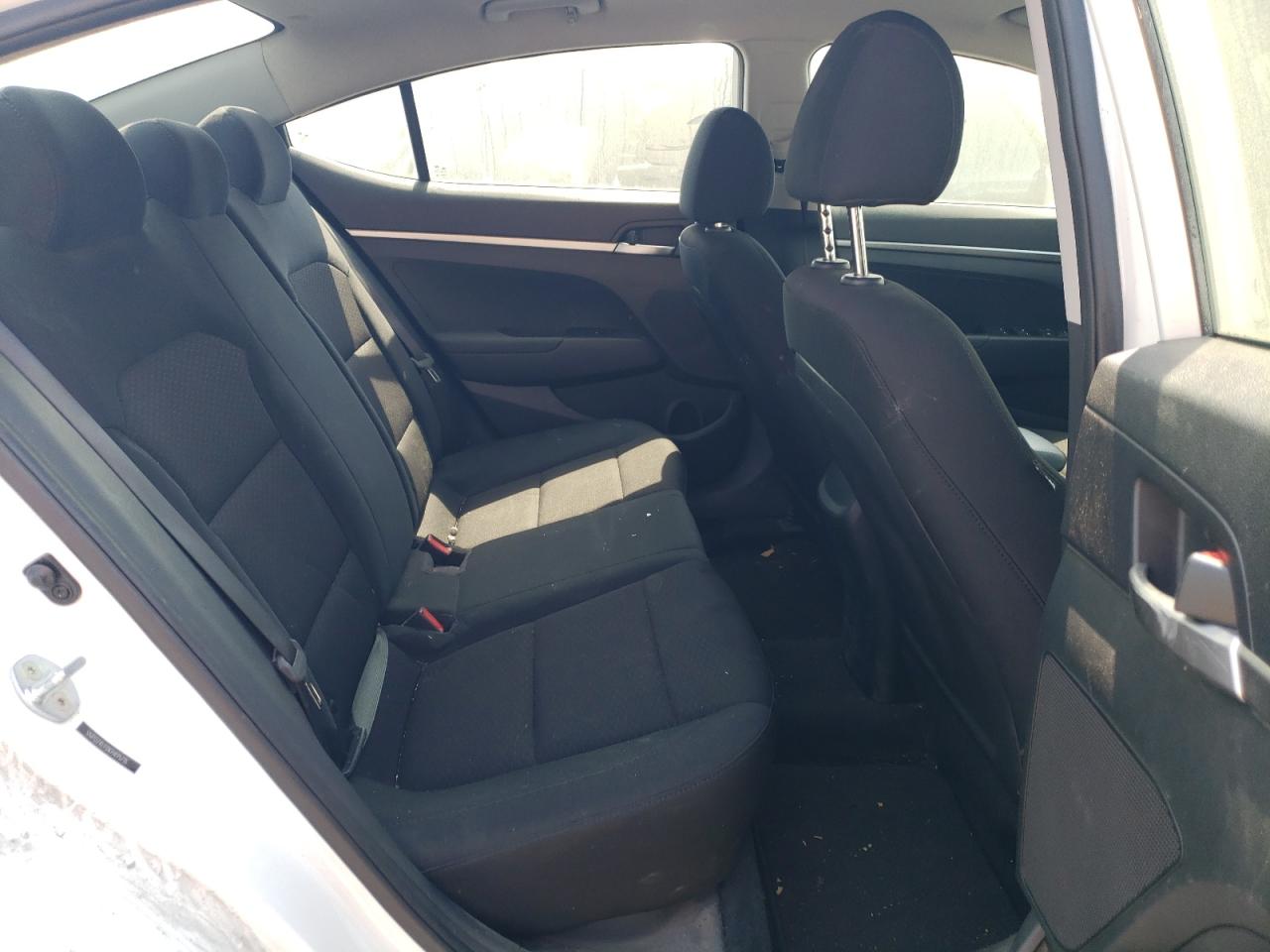 NPD74LF0KH495715 2019 Hyundai Elantra Se