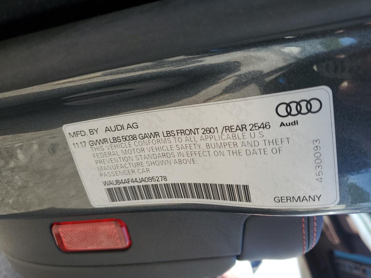 WAUB4AF44JA095278 2018 Audi S4 Premium Plus