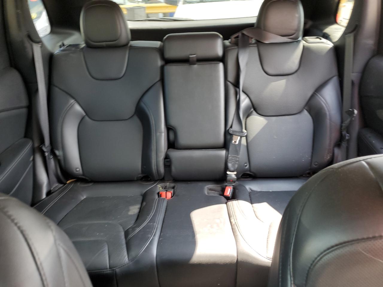 1C4PJLDX9KD443621 2019 Jeep Cherokee Limited