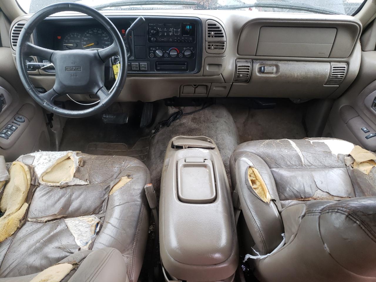 1GKFK16R9XJ704173 1999 GMC Suburban K1500