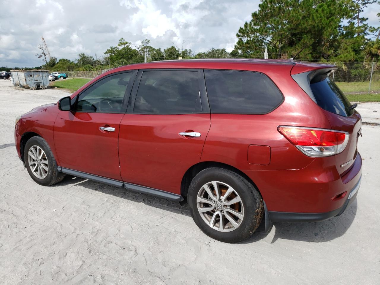 2014 Nissan Pathfinder S vin: 5N1AR2MN0EC715972