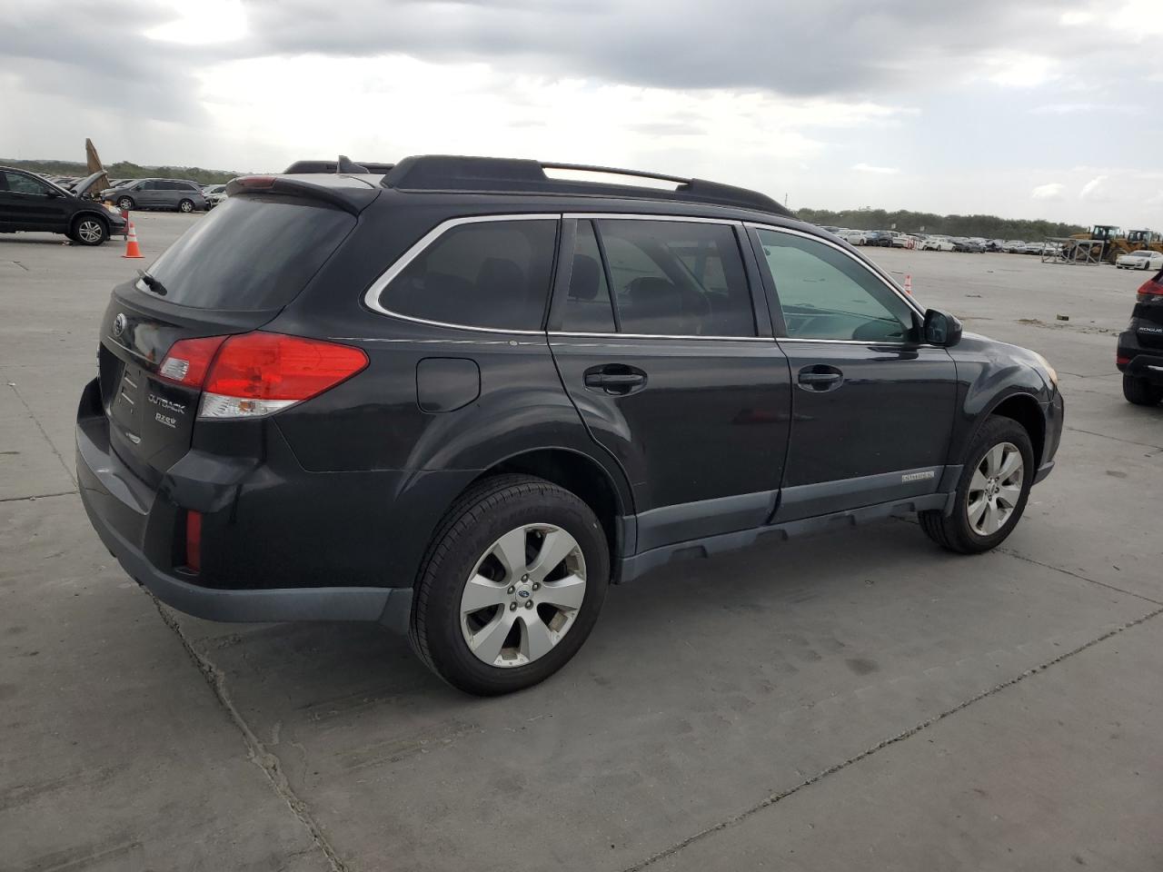 2012 Subaru Outback 2.5I Limited vin: 4S4BRBKC5C3255985