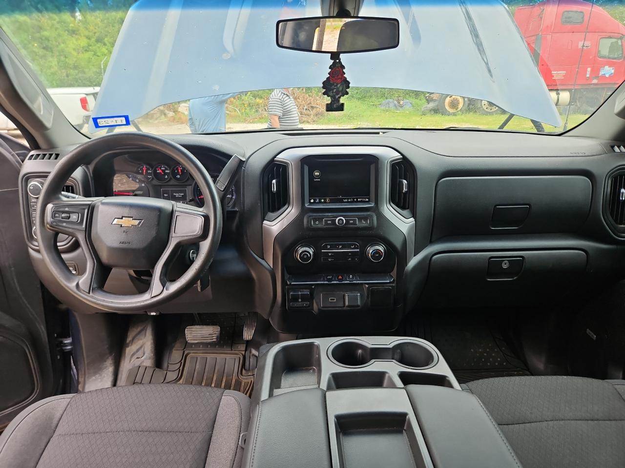 2019 Chevrolet Silverado K1500 vin: 1GCRYAEH6KZ162167