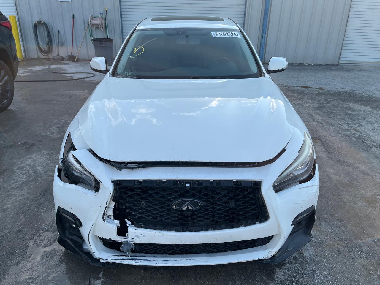 JN1EV7APXJM366671 2018 Infiniti Q50 Luxe