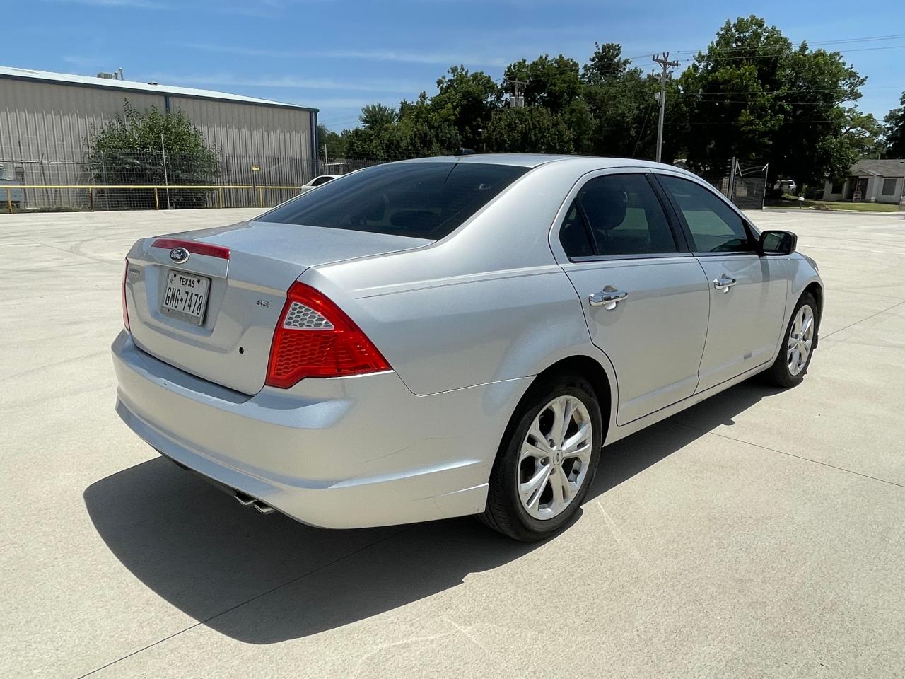 2012 Ford Fusion Se vin: 3FAHP0HA3CR379663