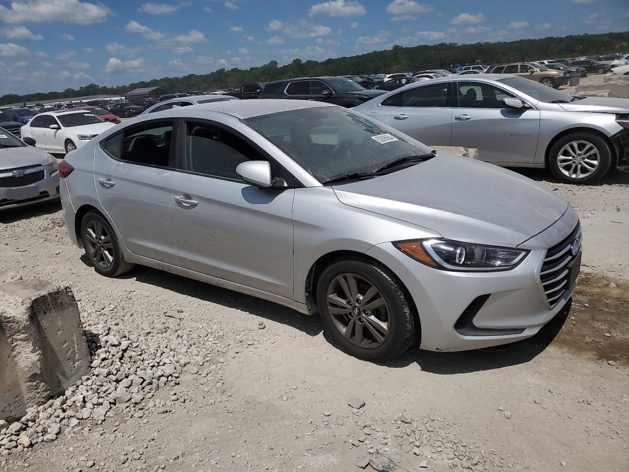 Lot #2794572665 2018 HYUNDAI ELANTRA SE