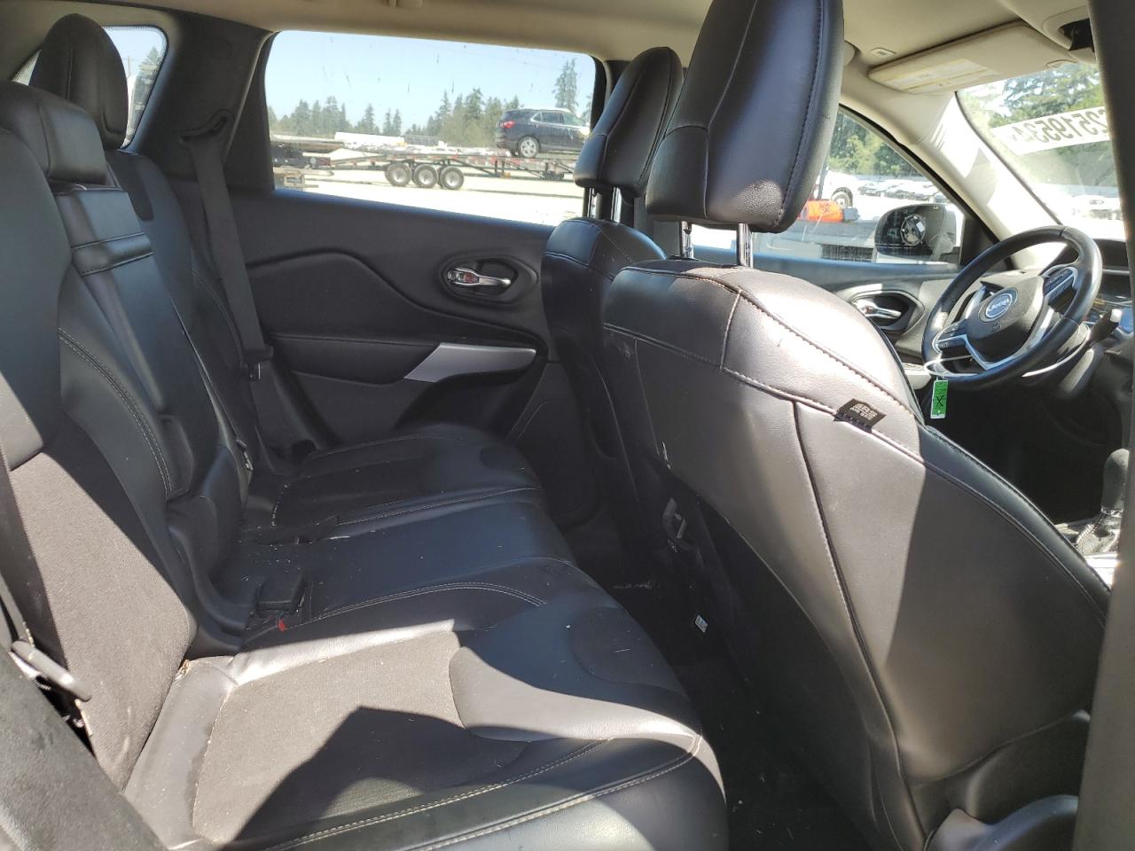 1C4PJMLB3JD566969 2018 Jeep Cherokee Latitude Plus