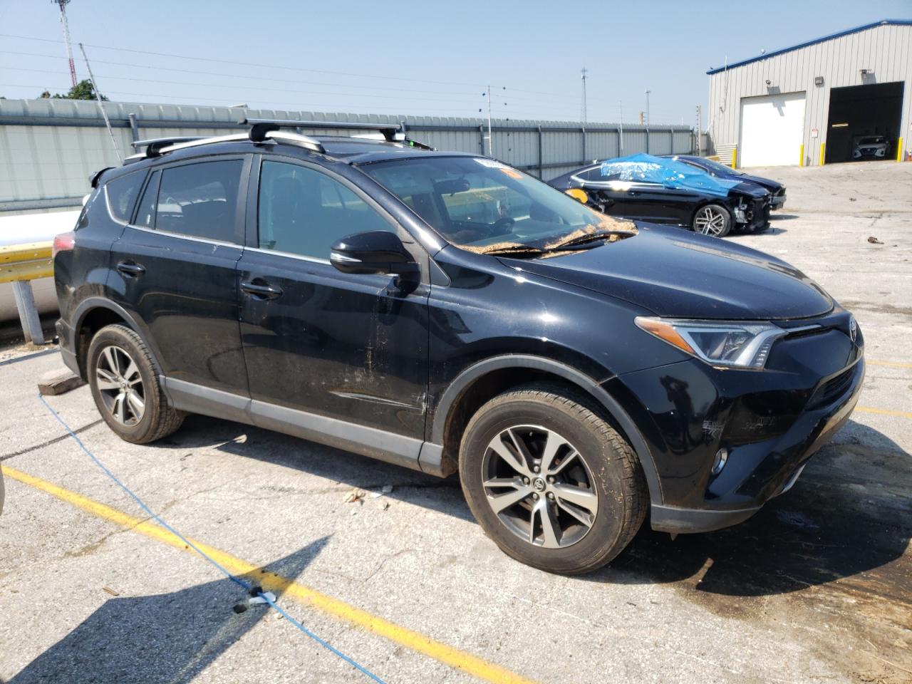 Lot #2879157944 2016 TOYOTA RAV4 XLE