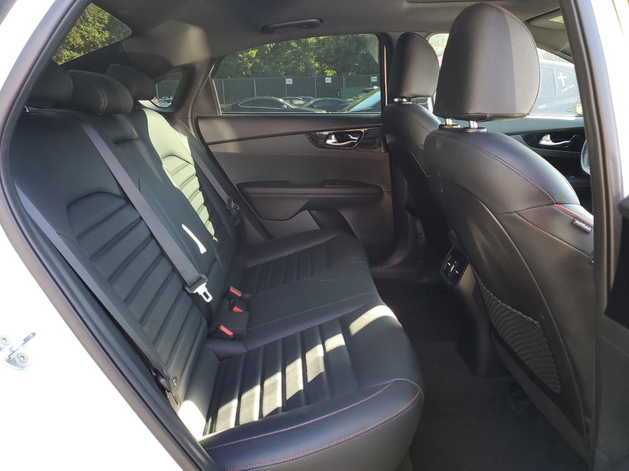 3KPF44AC4ME375997 2021 Kia Forte Gt