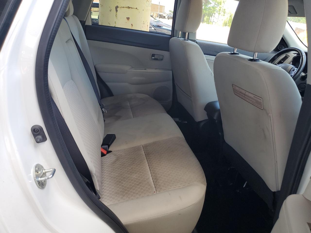 JA4AP3AW6HZ048351 2017 Mitsubishi Outlander Sport Es