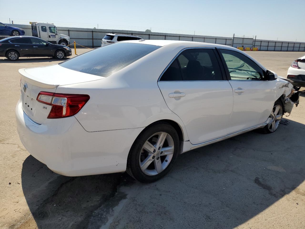 2014 Toyota Camry L vin: 4T1BF1FKXEU808437