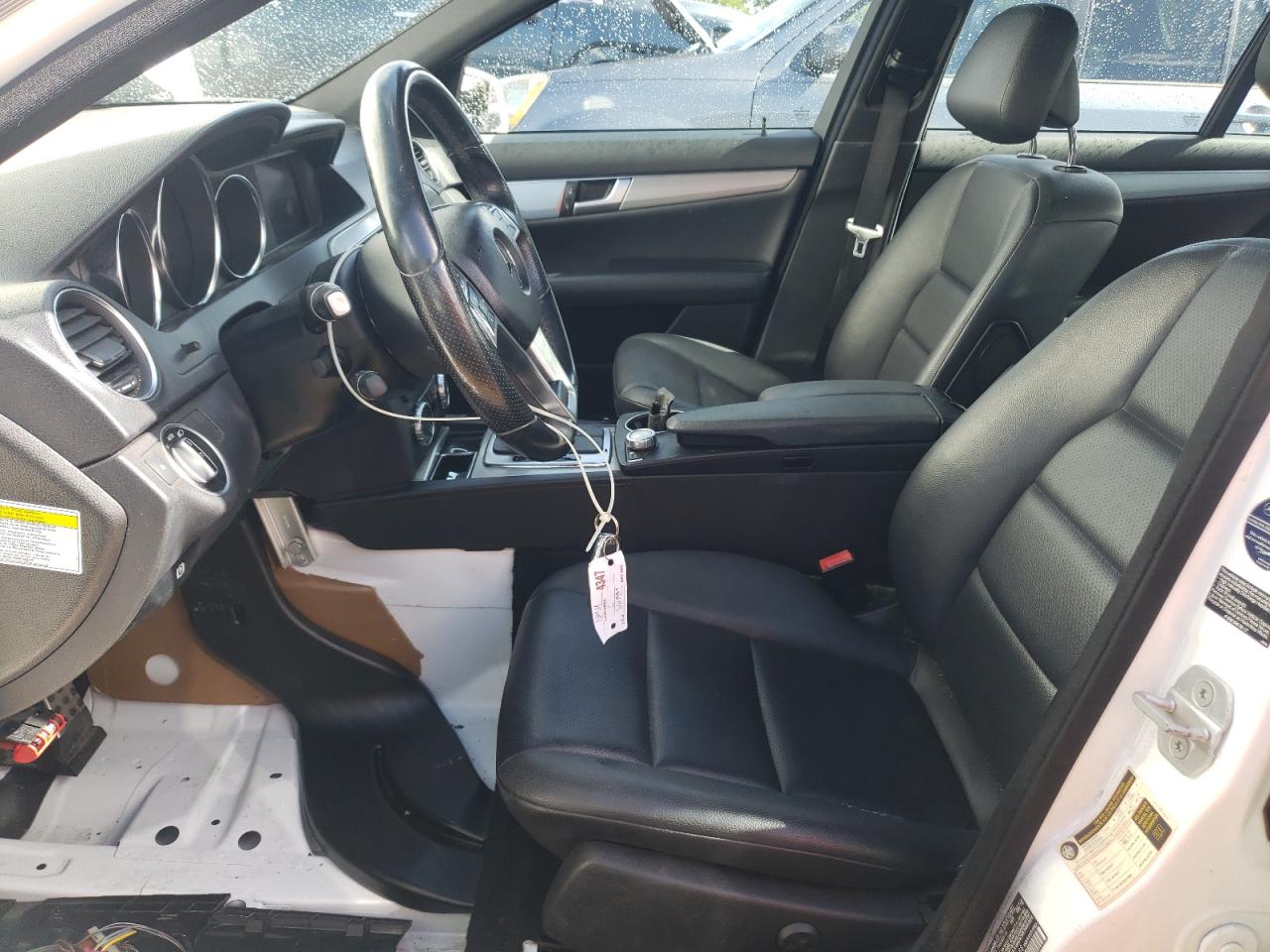 WDDGF4HB8DR255688 2013 Mercedes-Benz C 250