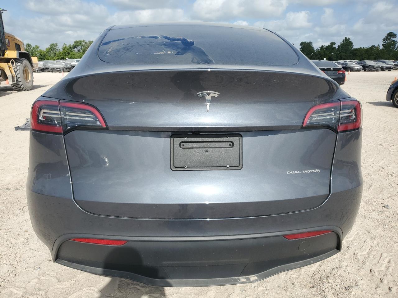 7SAYGAEE3PF909213 2023 Tesla Model Y