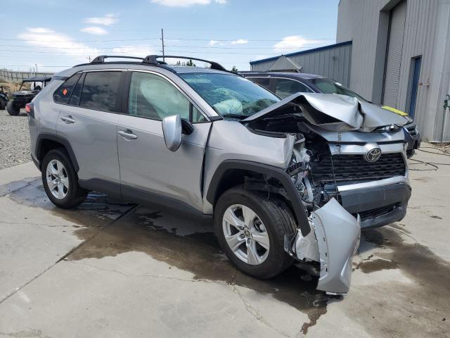 VIN 2T3P1RFV4MC236138 2021 Toyota RAV4, Xle no.4