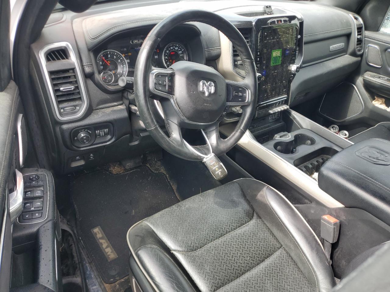 1C6RREJT8KN628243 2019 Ram 1500 Laramie