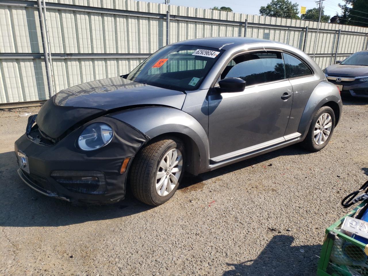 2014 Volkswagen Beetle vin: 3VWF17AT7EM634724