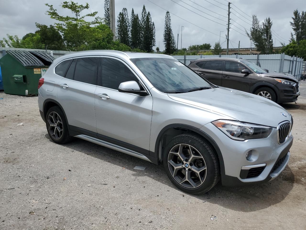 WBXHU7C33J3F04683 2018 BMW X1 Sdrive28I