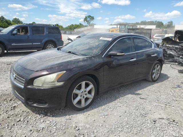 NISSAN MAXIMA S