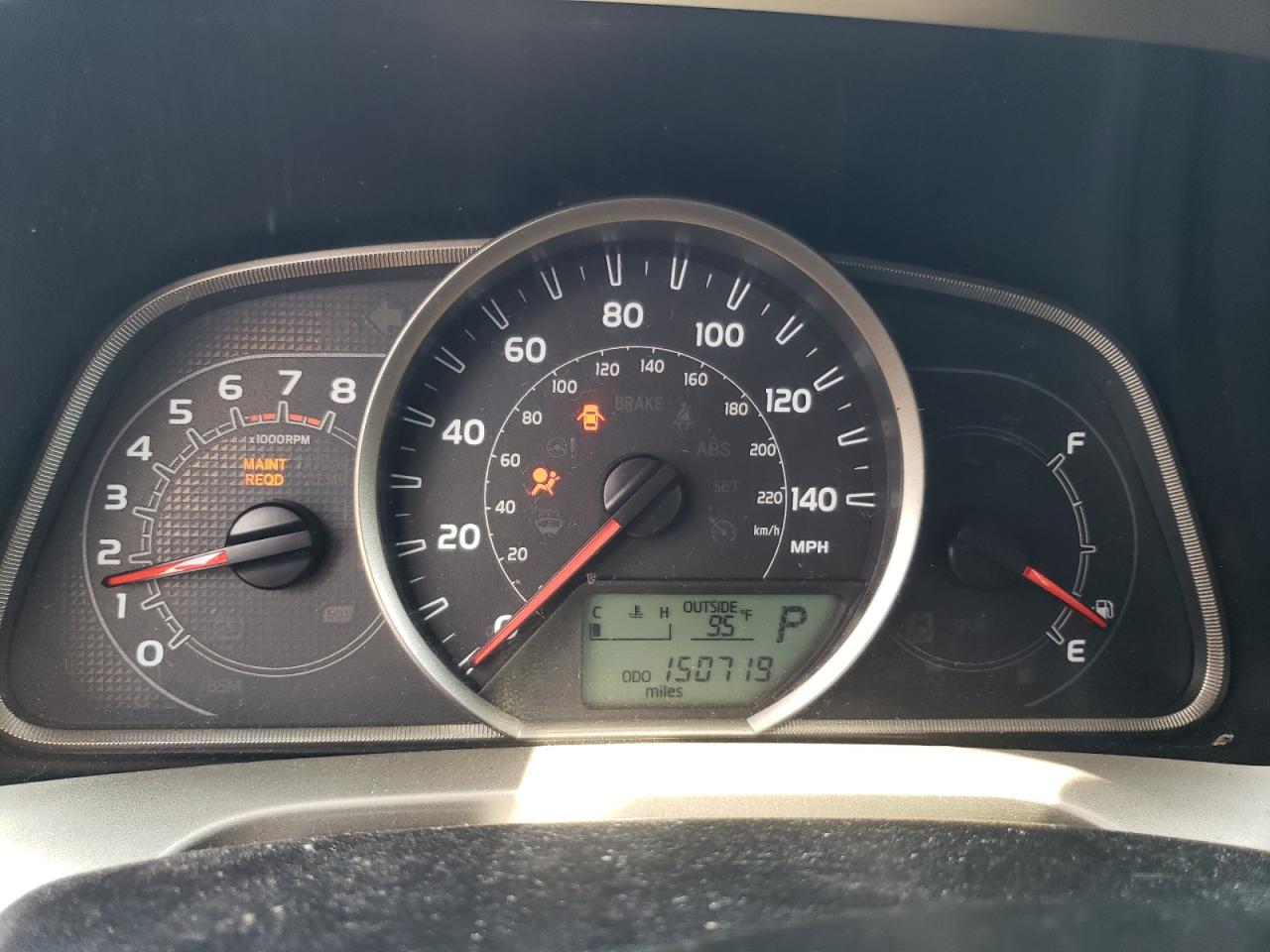 2T3BFREVXFW263763 2015 Toyota Rav4 Le