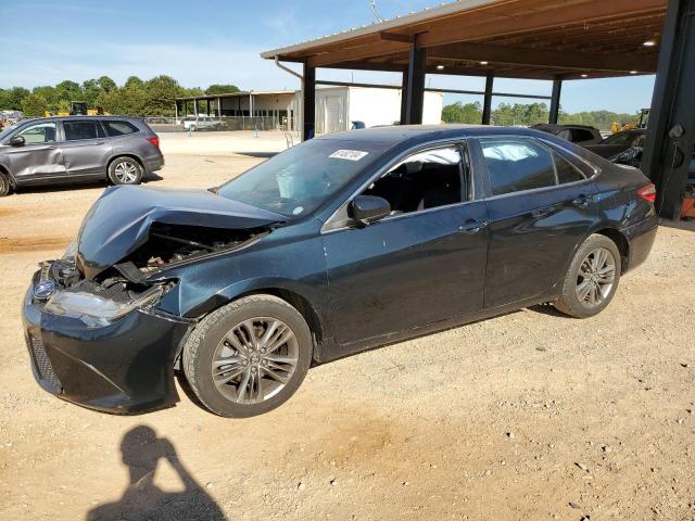 VIN 4T1BF1FK3GU252670 2016 Toyota Camry, LE no.1