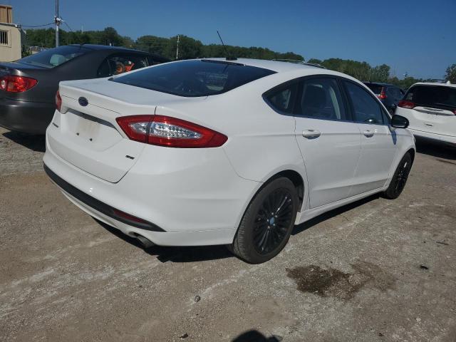 VIN 1FA6P0H77G5112577 2016 Ford Fusion, SE no.3