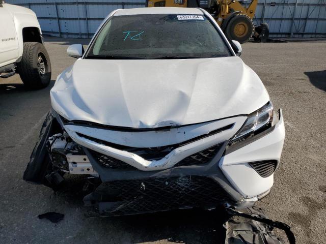 VIN 4T1B11HK0KU165605 2019 Toyota Camry, L no.5