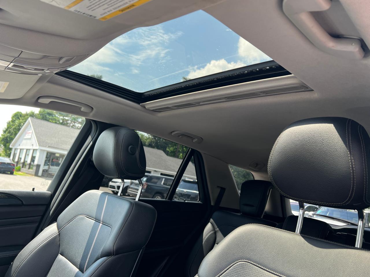 4JGDA5HB7FA610560 2015 Mercedes-Benz Ml 350 4Matic