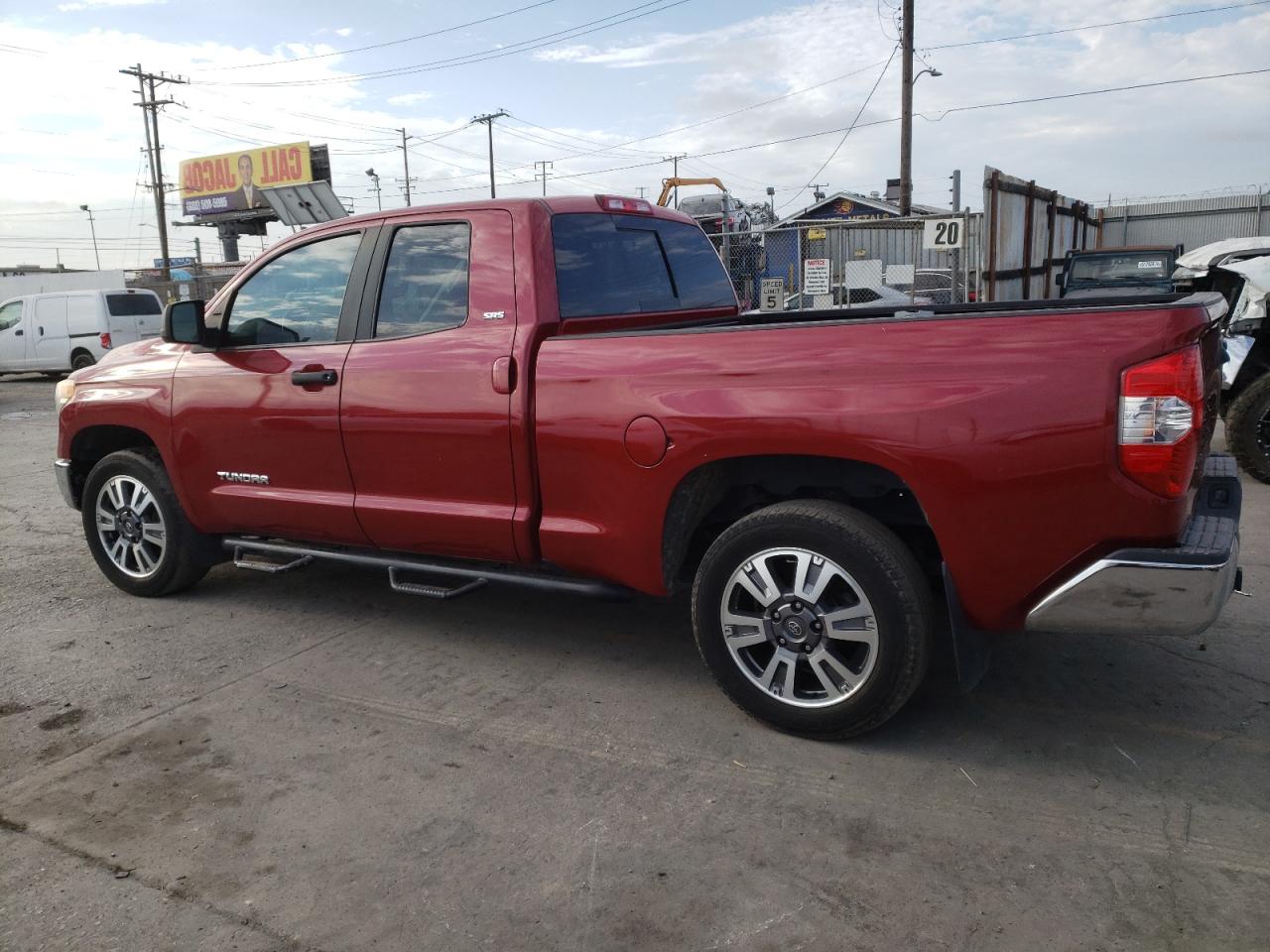 2017 Toyota Tundra Double Cab Sr/Sr5 vin: 5TFRM5F18HX112573