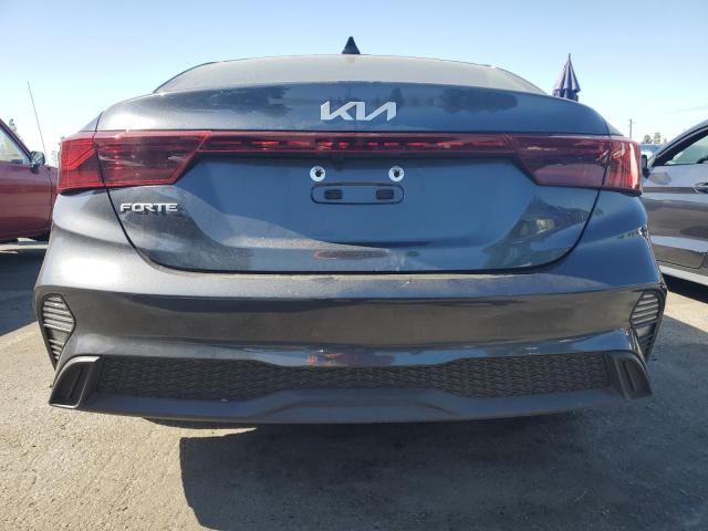 3KPF24AD2PE608732 Kia Forte LX 6