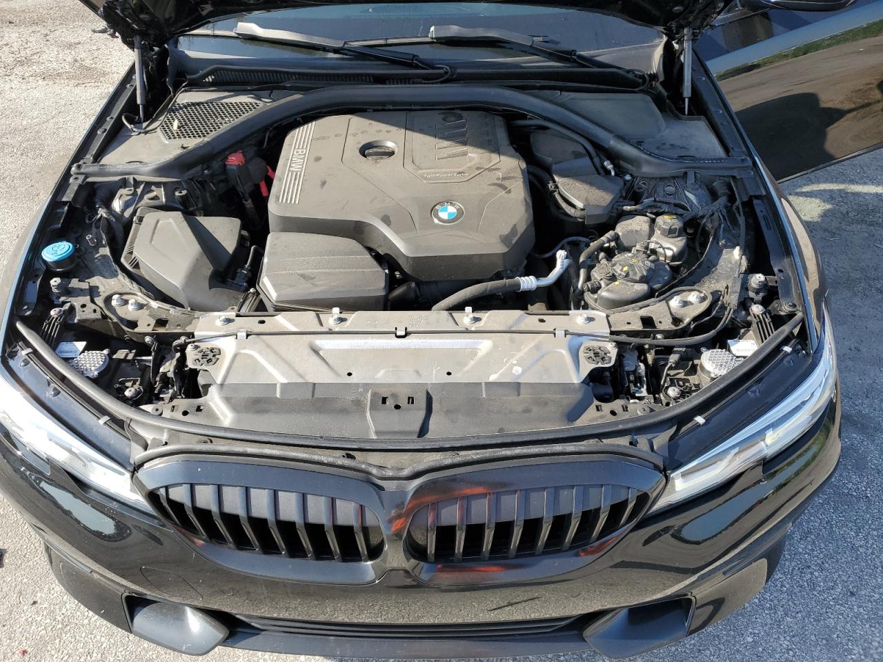 3MW5R1J05M8B58570 2021 BMW 330I